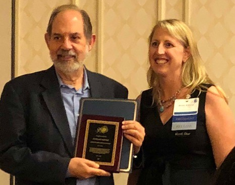 Psychology professor Rich Wiener receives Distinguished Service Award
